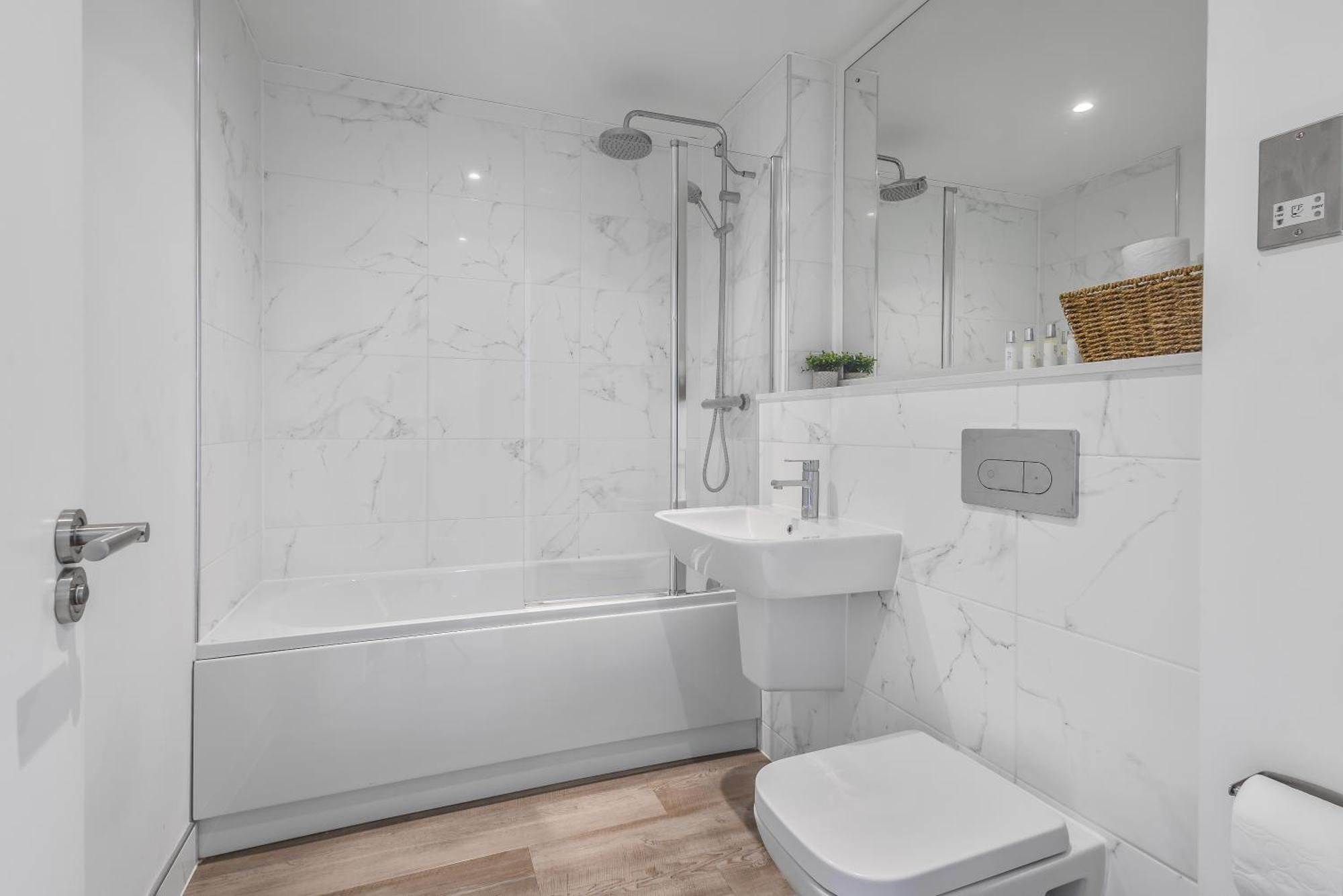 Luxury 2 Bedroom Apartment, On Broad Street! 伯明翰 外观 照片